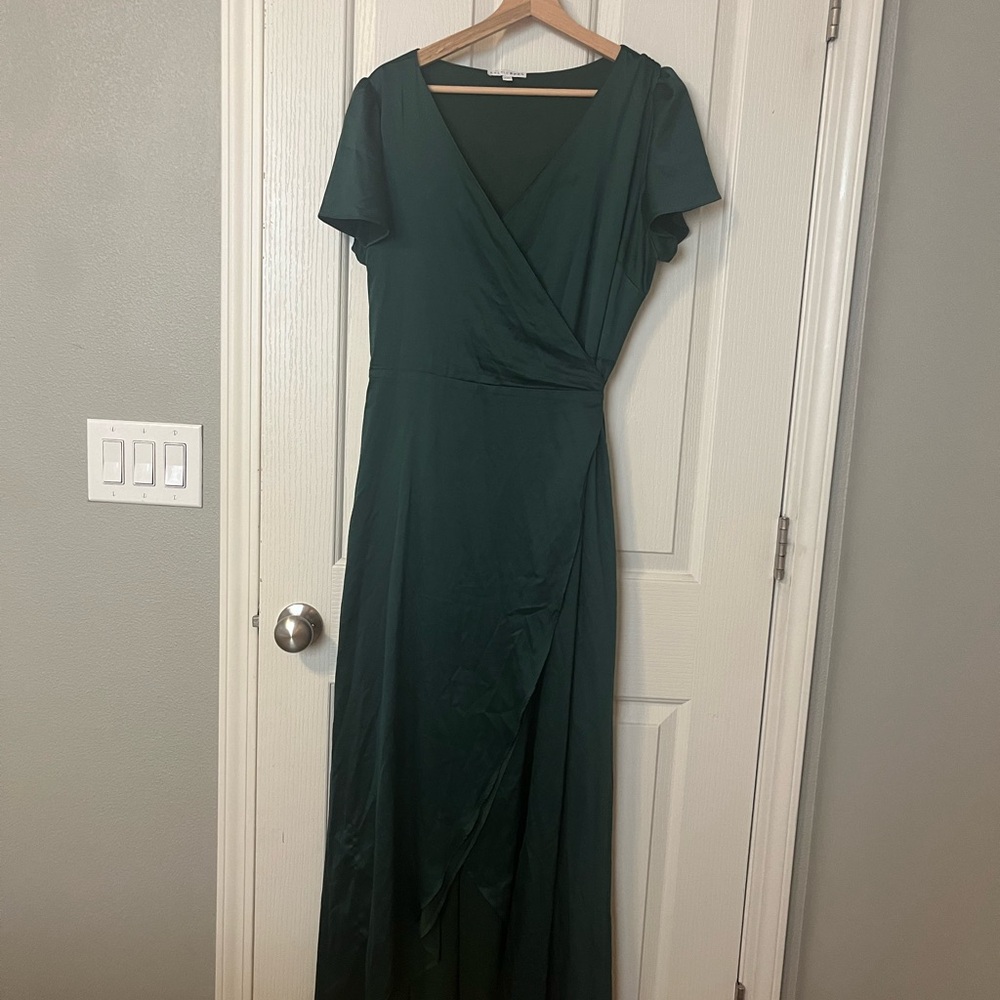 Elegant Green Wrap Dress